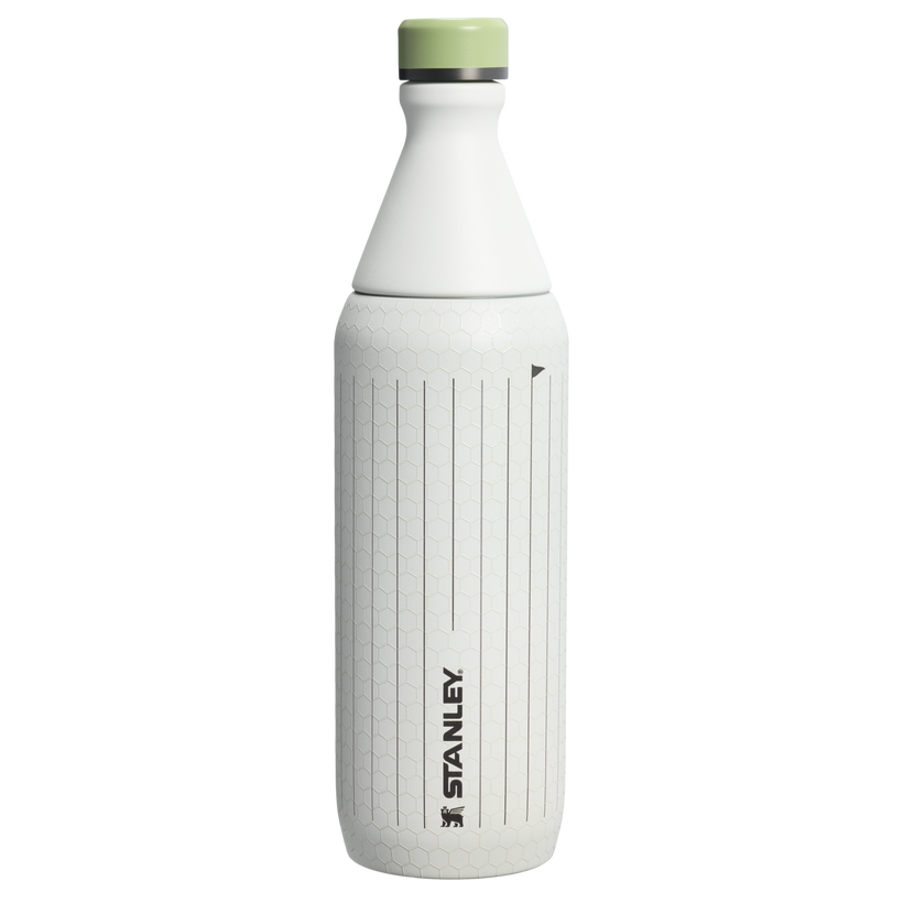 The Stanley 1913 x Nelly Korda All Day Slim Bottle - Hydration Ready